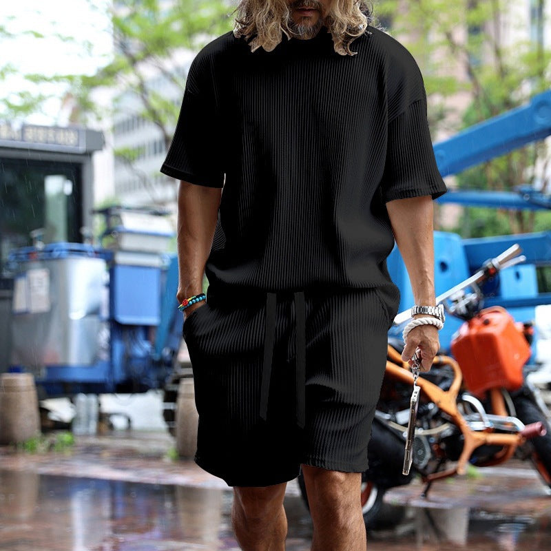 Ensemble de sport respirant pour hommes avec t-shirt à manches courtes et shorts Chic und Stil
