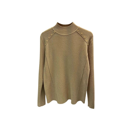 Pull élégant pour femmes avec détails de boutons et col haut Chic und Stil