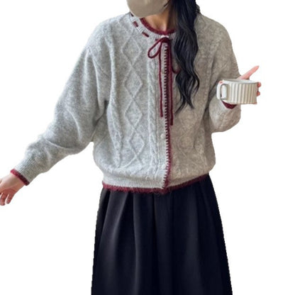 Dames cardigan décontracté avec design en torsades et fermeture à lacet Chic und Stil