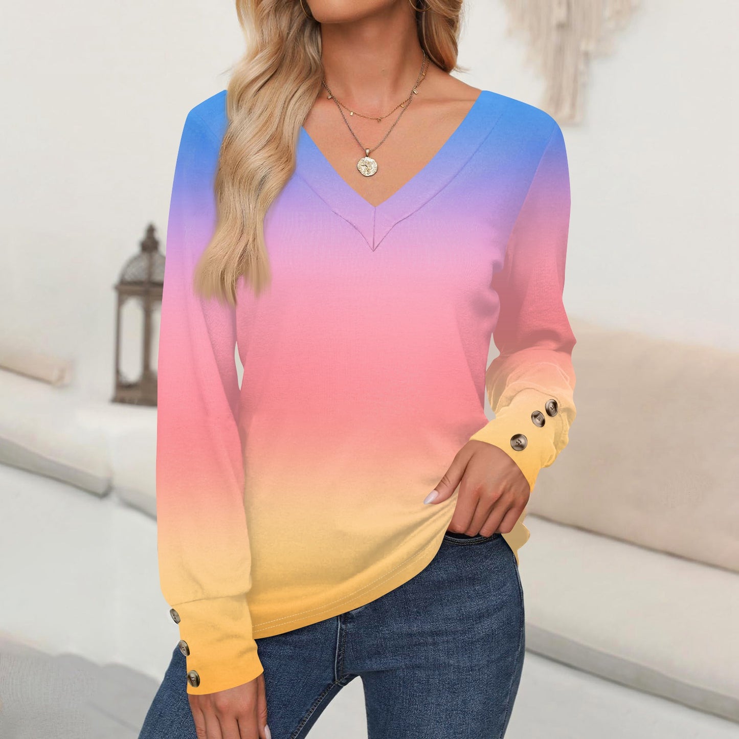 Chemise à manches longues pour femmes à col en V avec dégradé de couleurs tendance et élégants détails en bouton Chic und Stil