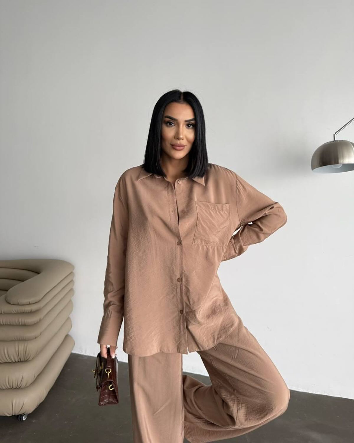 Chemisier en soie à manches longues pour femmes avec une texture fine Chic und Stil