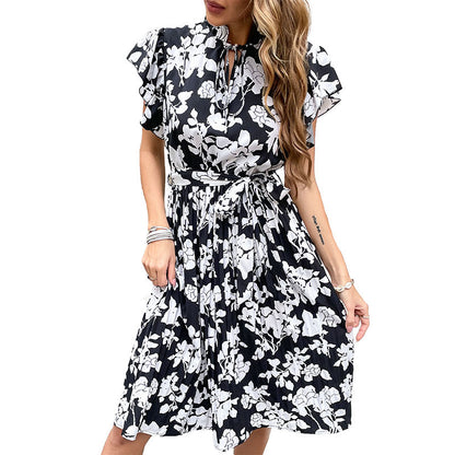 Robe midi à imprimé floral pour dames avec des volants élégants Chic und Stil