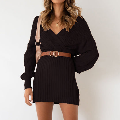 Robe tricot pour femmes avec profond décolleté en V et ceinture décontractée Chic und Stil