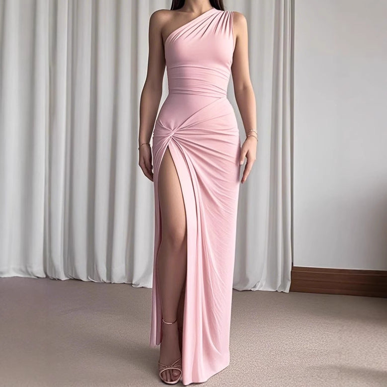 Robe maxi élégante pour femmes avec coupe asymétrique et design sculptant Chic und Stil