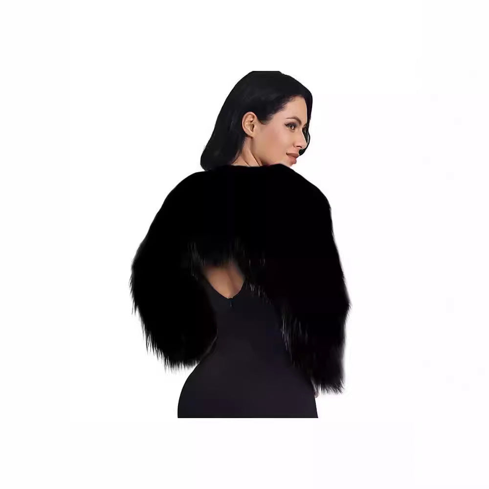 Dames Boléro en fausse fourrure extravagant avec coupe élégante Chic und Stil