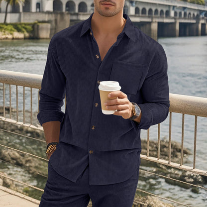 Chemise pour hommes avec un motif à rayures fines et une poche poitrine pratique Chic und Stil