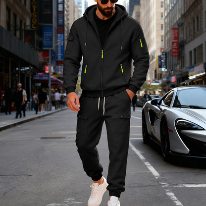 Chic und Stil men's sporty hoodie and cargo pants set