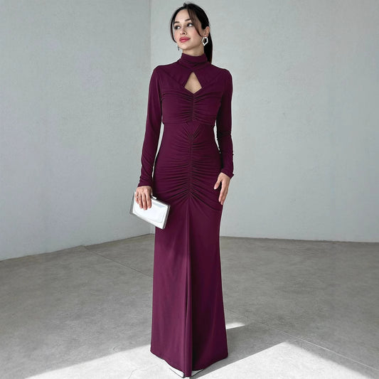 Robe maxi élégante pour dames avec un design haut et des éléments de fronces raffinés Chic und Stil