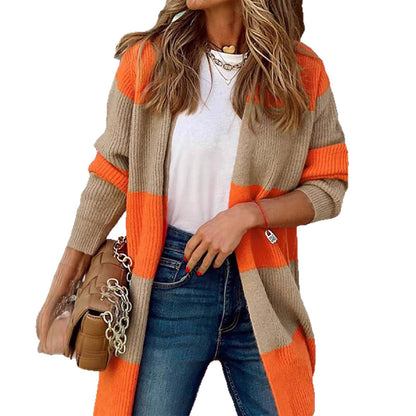 Cardigan en tricot pour femmes à manches longues avec des blocs de couleurs tendance Chic und Stil
