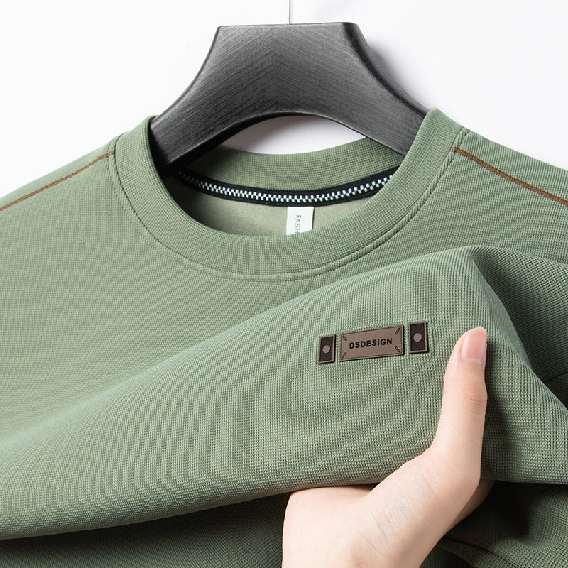 Elegant pullover for men with round neck in fine functional material Chic und Stil