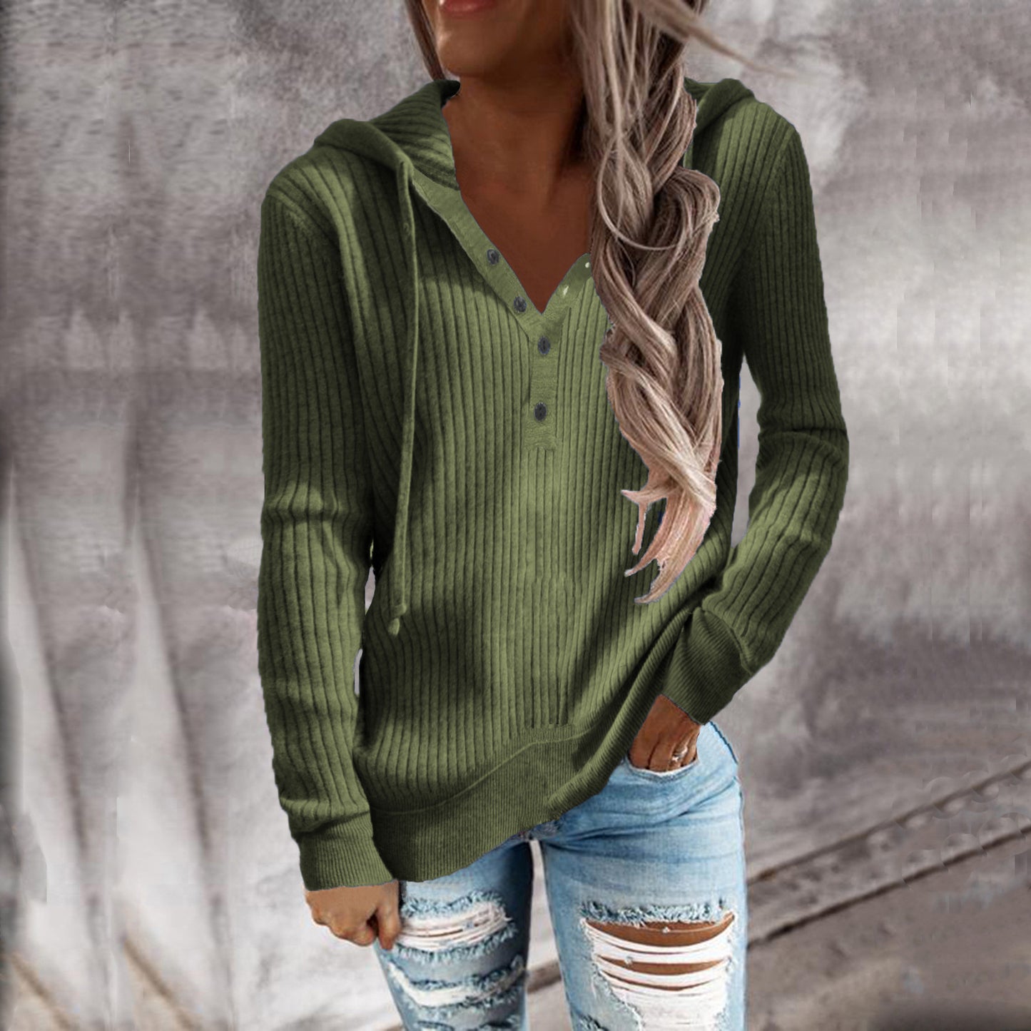 Sweat à capuche pour femmes au design ribbed à la mode avec patte de boutons Chic und Stil