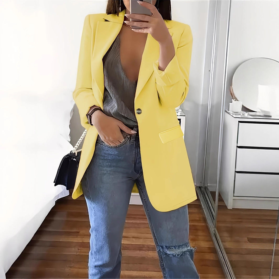 Blazer femme élégant avec une silhouette épurée et des poches pratiques Chic und Stil