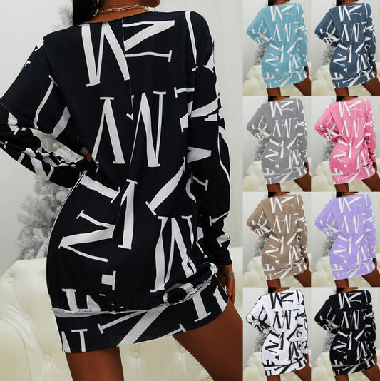 Robe mini décontractée pour femmes avec imprimé graphique et manches longues Chic und Stil