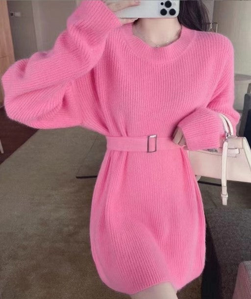Robe en tricot pour femmes avec ceinture ajustée et motif côtelé moderne Chic und Stil