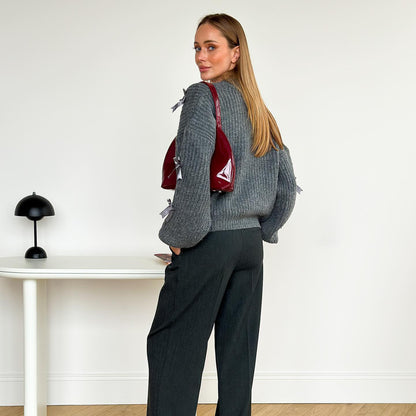 Cardigan pour femmes avec des détails romantiques en volants Chic und Stil