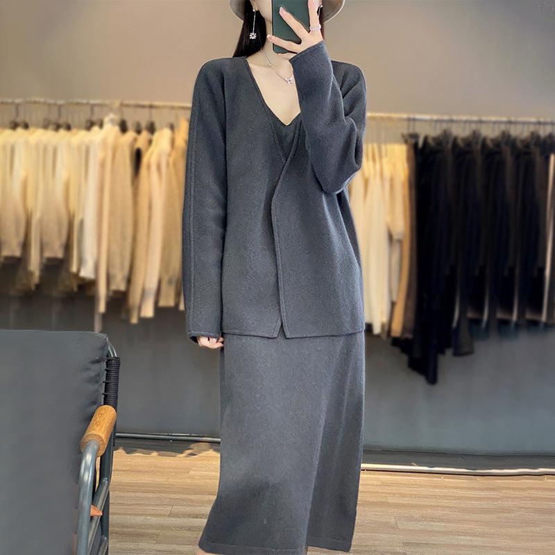 Robe en tricot à motifs pour femmes avec décolleté en V et coupe décontractée Chic und Stil