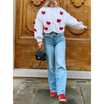 Dames cardigan en tricot ludique avec appliqués en forme de cœur Chic und Stil