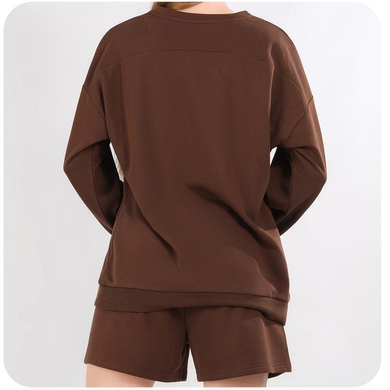 Dames ensemble décontracté de sweat-shirt et de shorts Chic und Stil