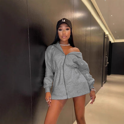 Veste de sport pour femmes avec coupe ajustable et fermeture éclair Chic und Stil