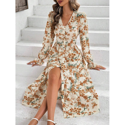 Robe maxi pour femmes avec une coupe élégante et un design floral Chic und Stil