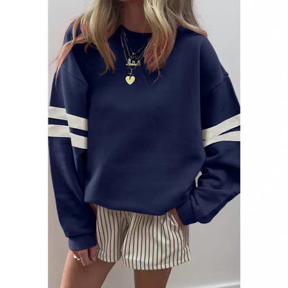 Pull oversized sportif pour femmes avec des accents rayés et une coupe décontractée Chic und Stil