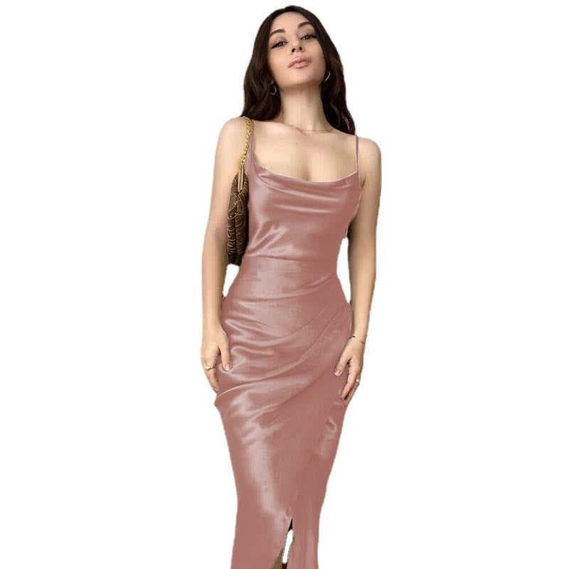 Robe Maxi Élégante Femme avec Coupe Drapée Raffinée et Fines Bretelles Spaghetti Chic und Stil