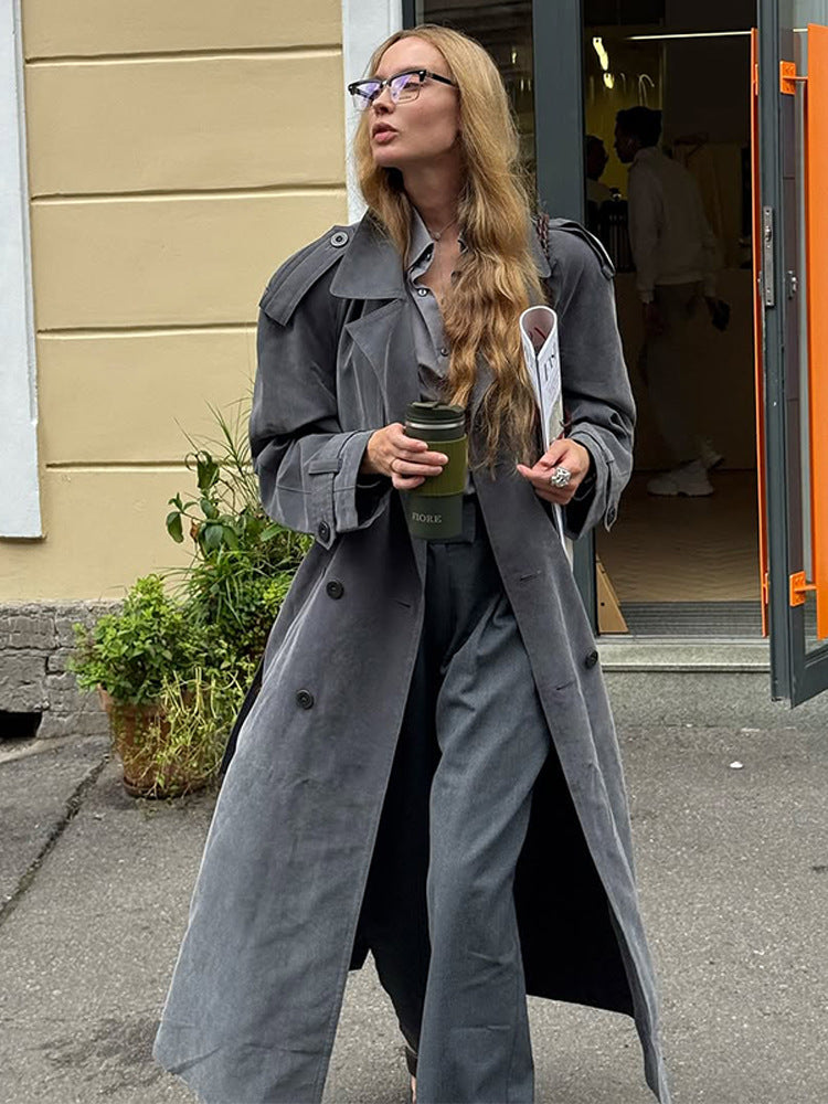 Dames élégant long trench-coat avec design texturé et large revers Chic und Stil