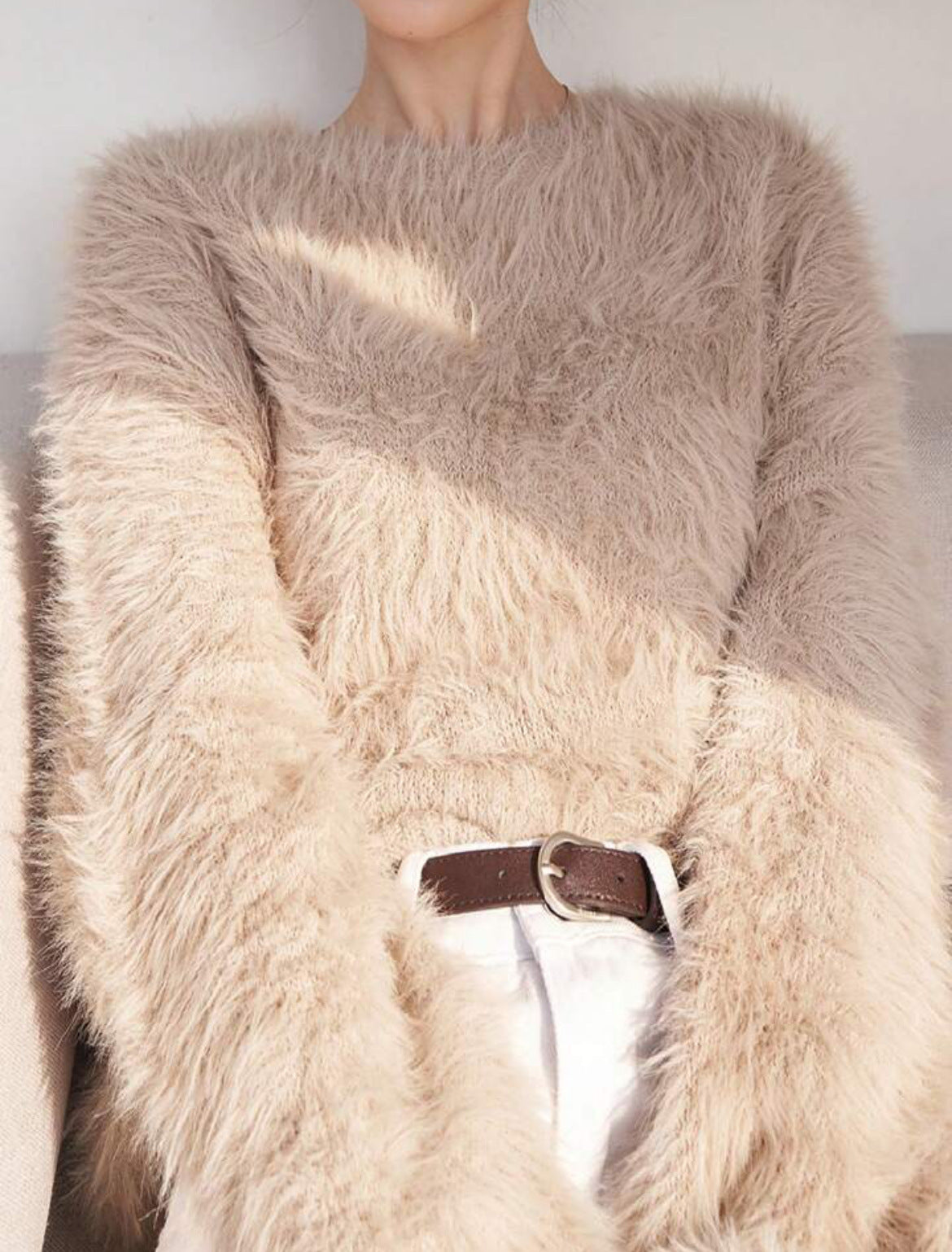 Dames pull doux avec matériau doux et design à la mode Chic und Stil