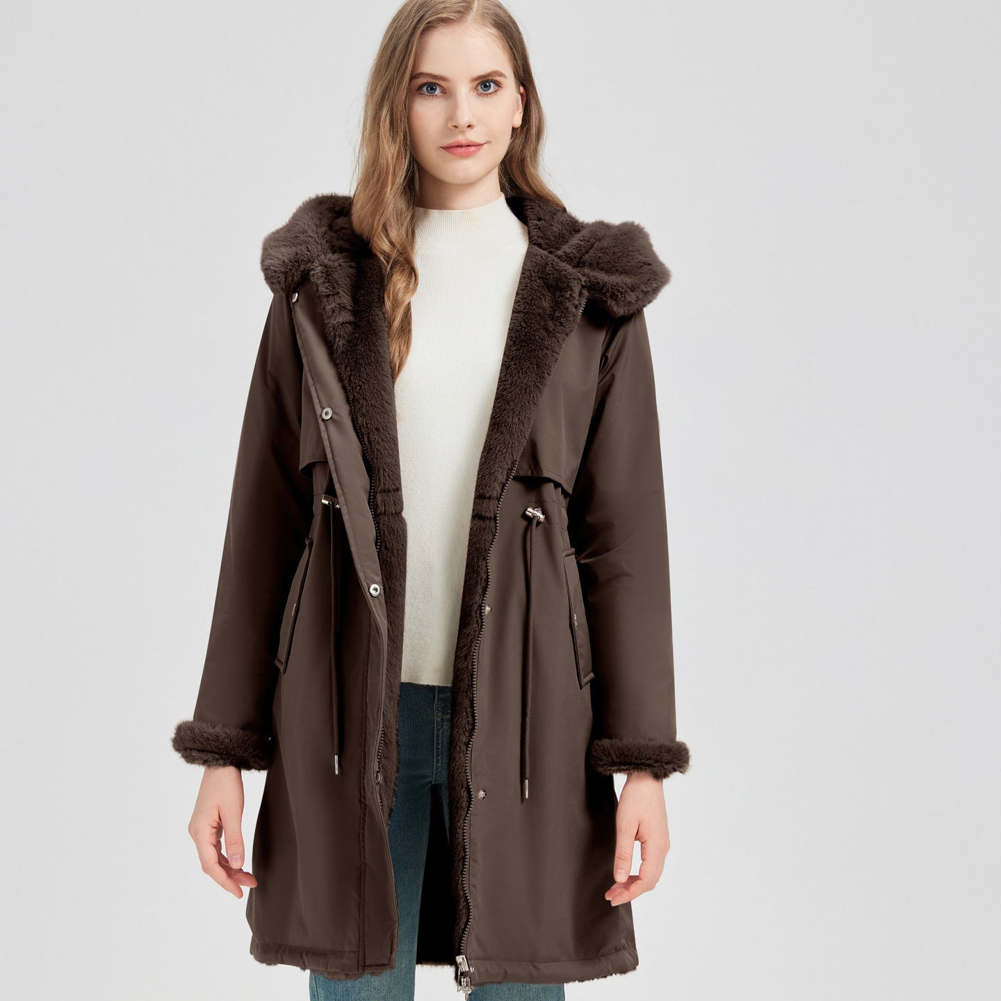 Dames élégant et chaud parka avec col en fausse fourrure amovible et détails de lacets pratiques Chic und Stil