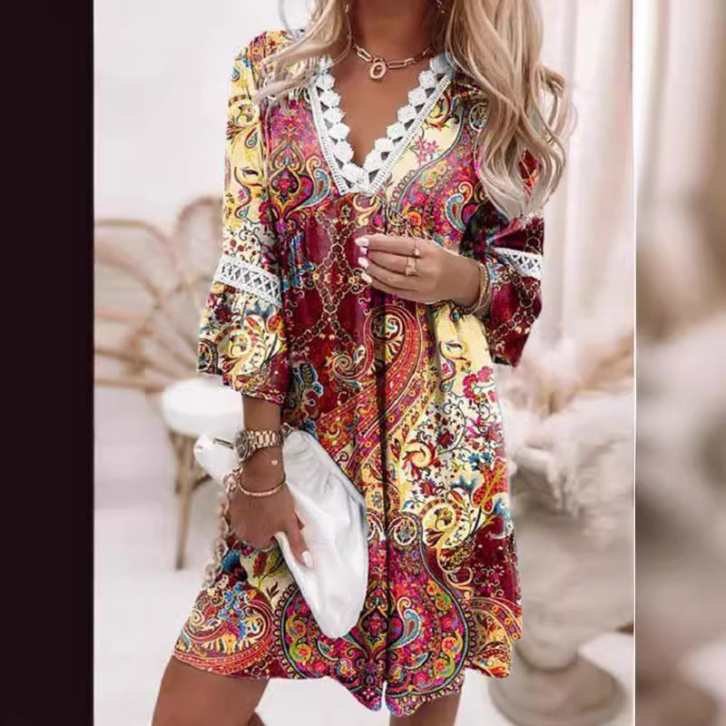 Robe décontractée pour femmes avec décolleté en V et détails volants Chic und Stil