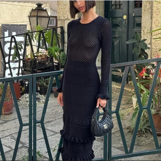 Robe maxi en tricot pour femmes avec un motif en losanges raffiné et une rayure contrastante Chic und Stil