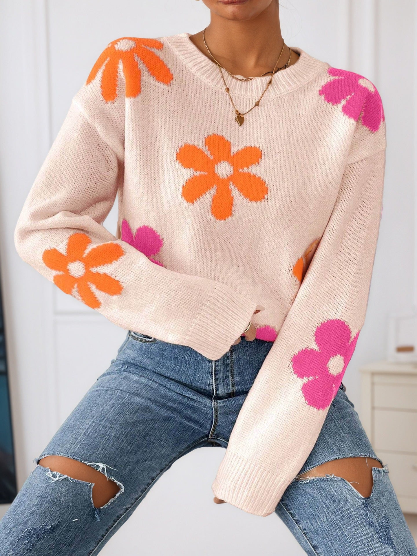 Pull femme avec design floral et encolure ronde Chic und Stil