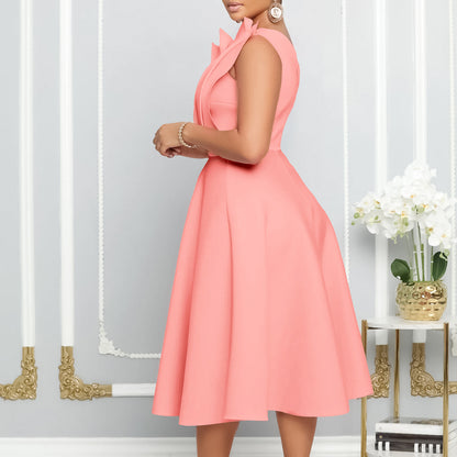 Robe charmante à une épaule pour dames avec drapé et ceinture cintrée Chic und Stil