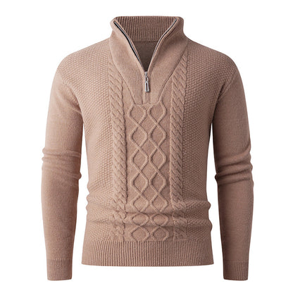 Thick knit pullover for men with a modern high collar and functional zipper Chic und Stil