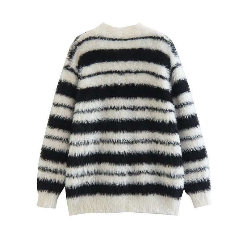 Dames Cardigan en tricot confortable avec un motif à rayures moderne et un matériau doux Chic und Stil