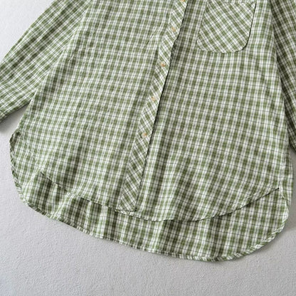 Chemise à carreaux pour femmes avec coupe tendance et poche poitrine Chic und Stil