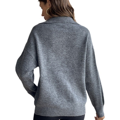 Chic and Style stylish high-neck knitted pullover with zip for women