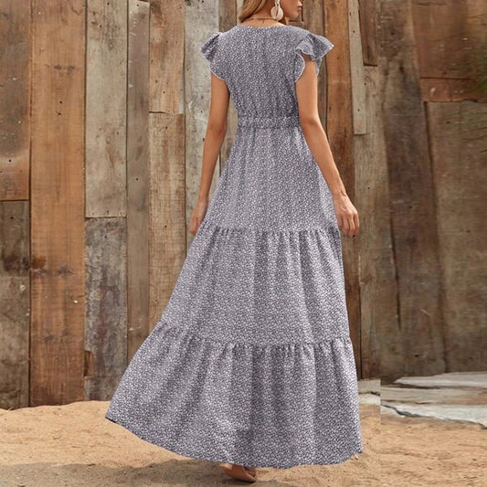 Robe maxi femme avec de délicates détails volantés et un décolleté en V plus profond Chic und Stil