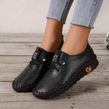 Chaussures de loisirs confortables pour femmes avec semelle antidérapante et matériau supérieur respirant Chic und Stil