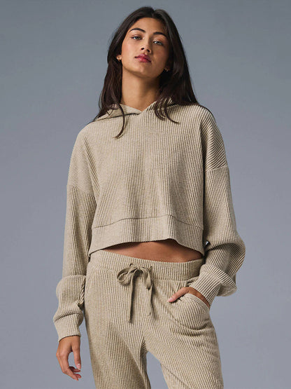 Women casual crop sweatshirt and chic thin jogging pants Chic and Style