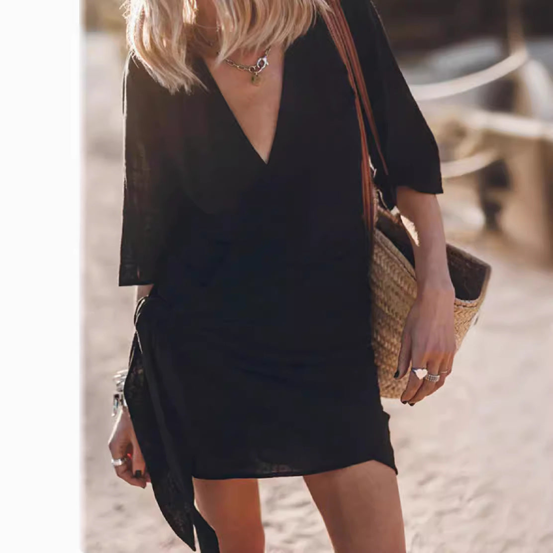 Robe portefeuille pour dames avec coupe fluide et ceinture étroite Chic und Stil