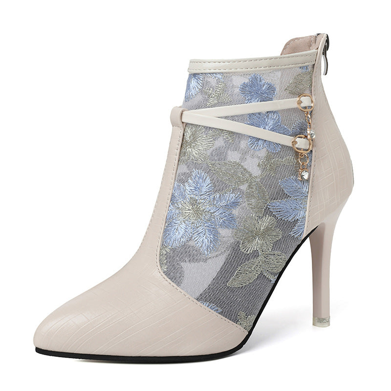 Bottes de cheville élégantes pour femmes avec un design transparent floral et un détail à la mode Chic und Stil