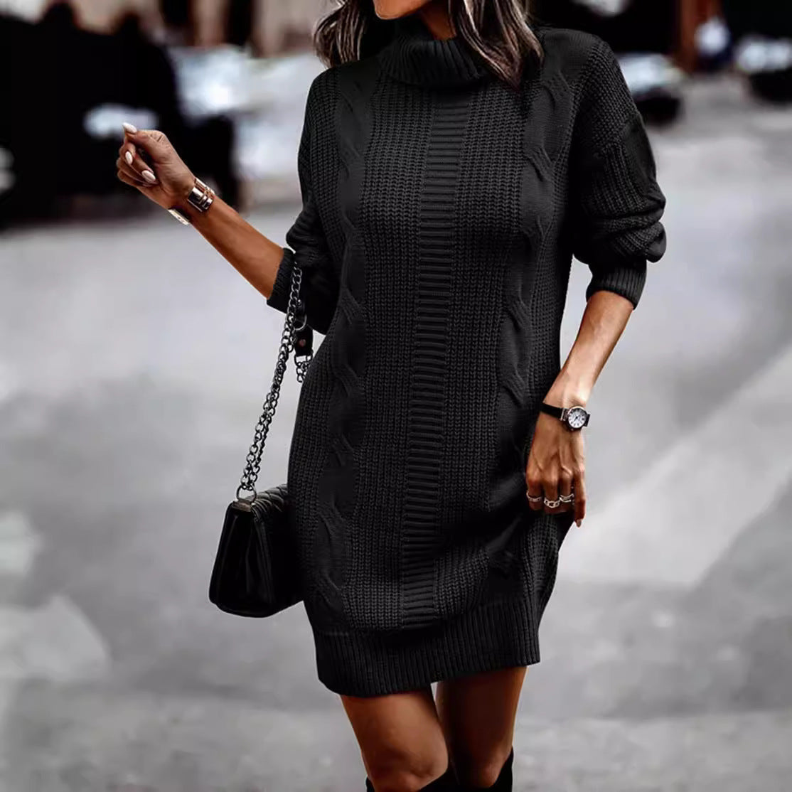 Robe en tricot pour femmes avec un motif de tresse moderne et un col haut Chic und Stil