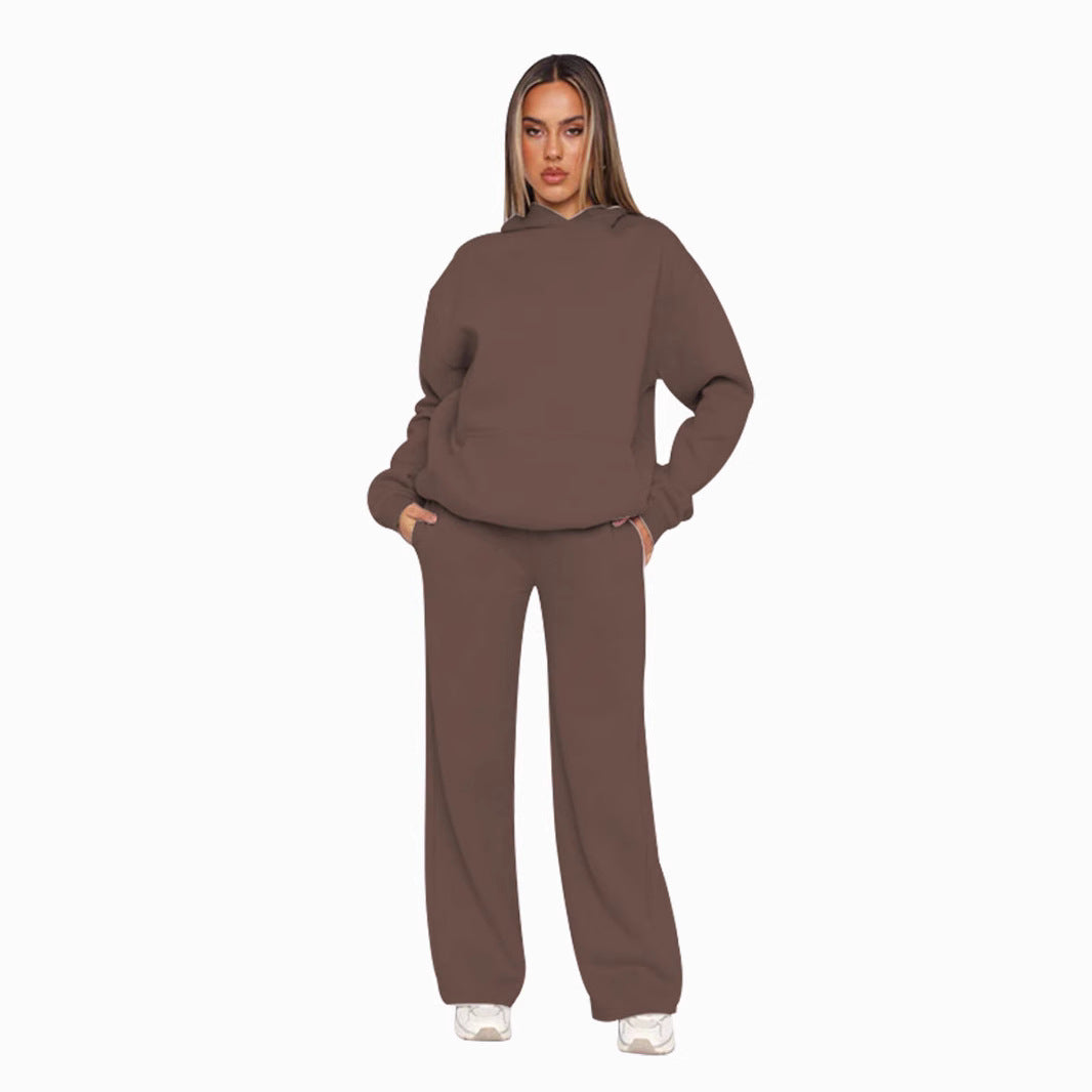 Women's hoodie and wide jogging pants Chic and Style
