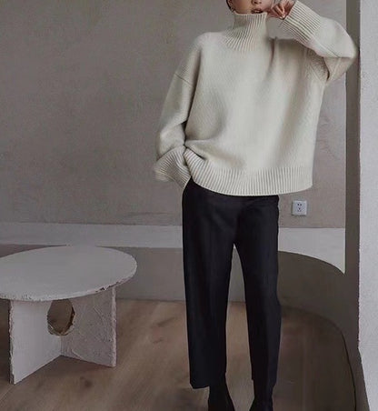 Dames Pull iconique à col haut et coupe oversize Chic und Stil