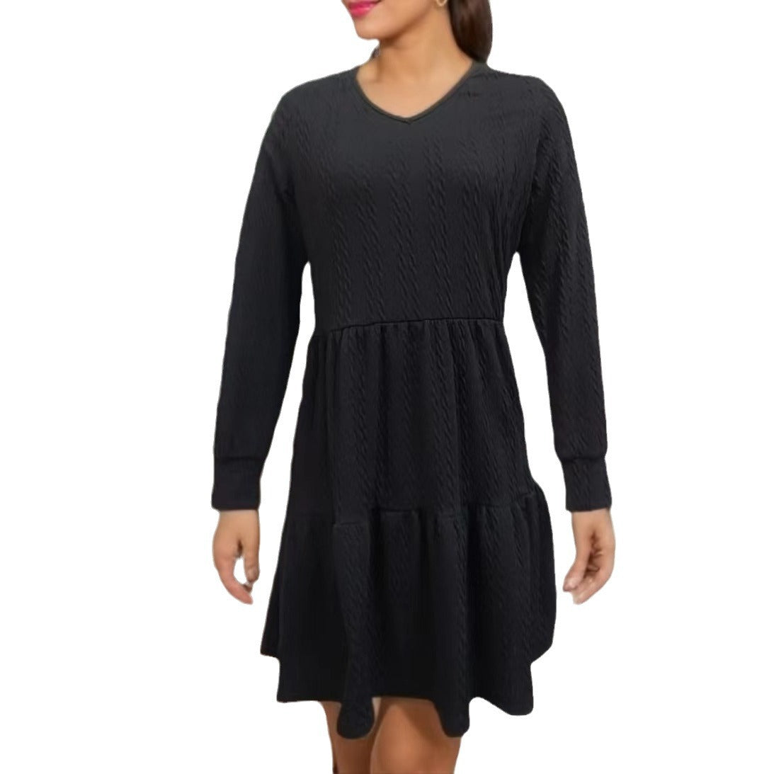 Robe décontractée à col en V pour femmes avec bord large Chic und Stil