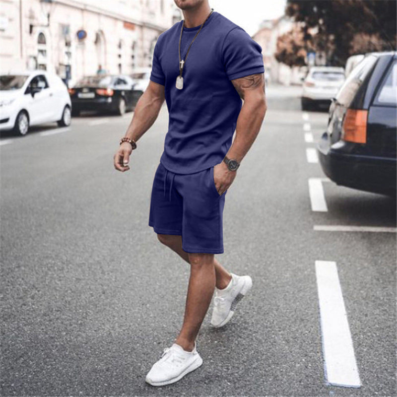 Ensemble d'été sportif pour hommes avec t-shirt respirant et shorts Chic und Stil