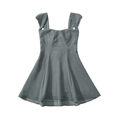 Robe d'été femme avec des bretelles intégrées et une jupe fluide Chic und Stil