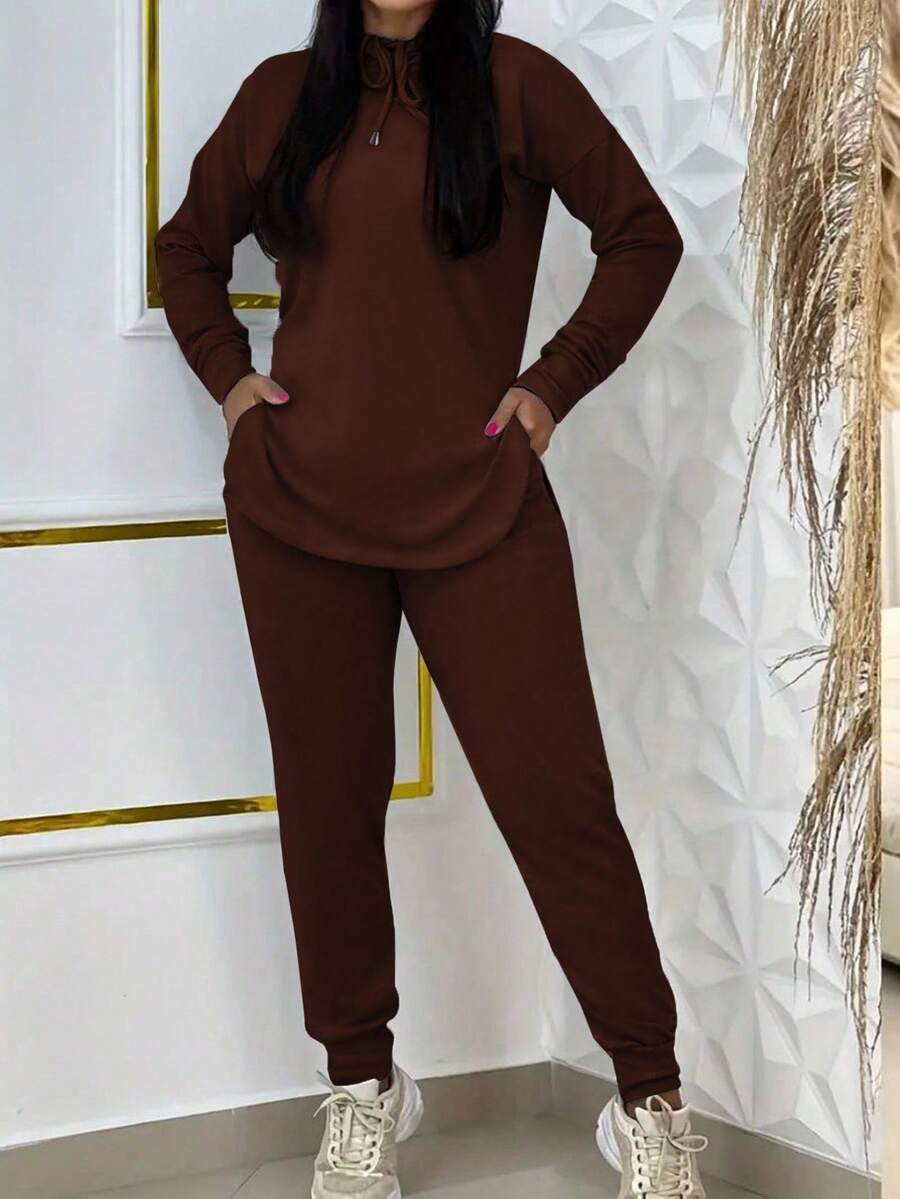 Women's sporty leisure set with hoodie and comfortable jogging pants Chic and Style