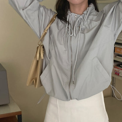 Veste de transition légère pour femmes avec cordon de serrage ajustable Chic & Stil